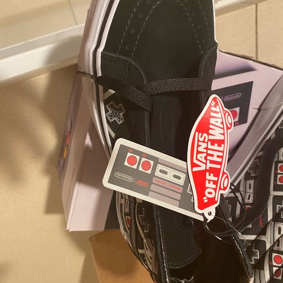 Vans Nintendo game over high tops skate shoes 9 - Picture 3 of 6